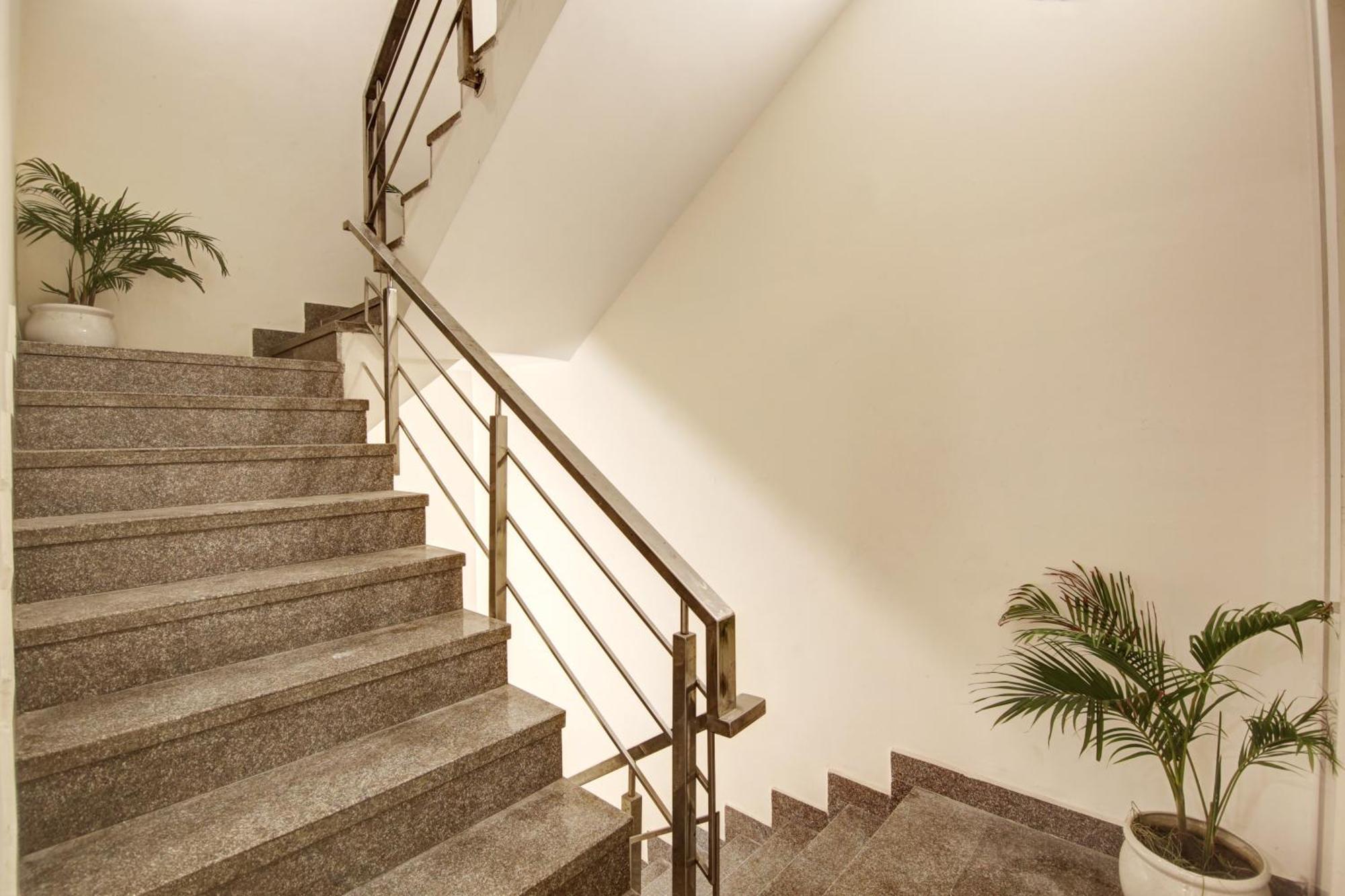 Limewood Stay - Fortis Hospital Gurgaon Esterno foto