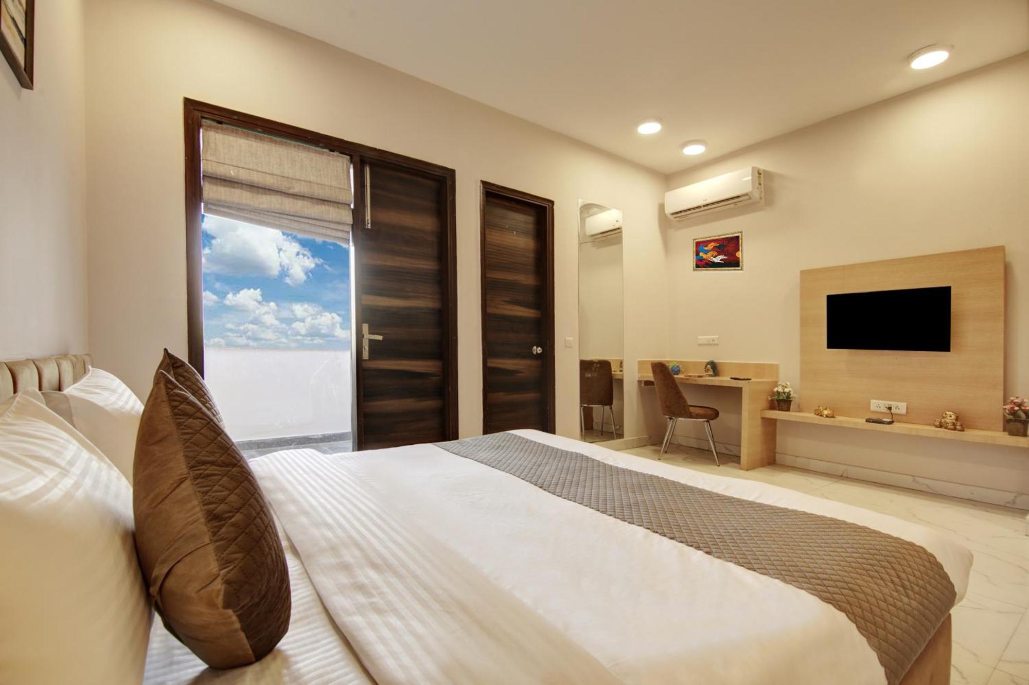 Limewood Stay - Fortis Hospital Gurgaon Esterno foto