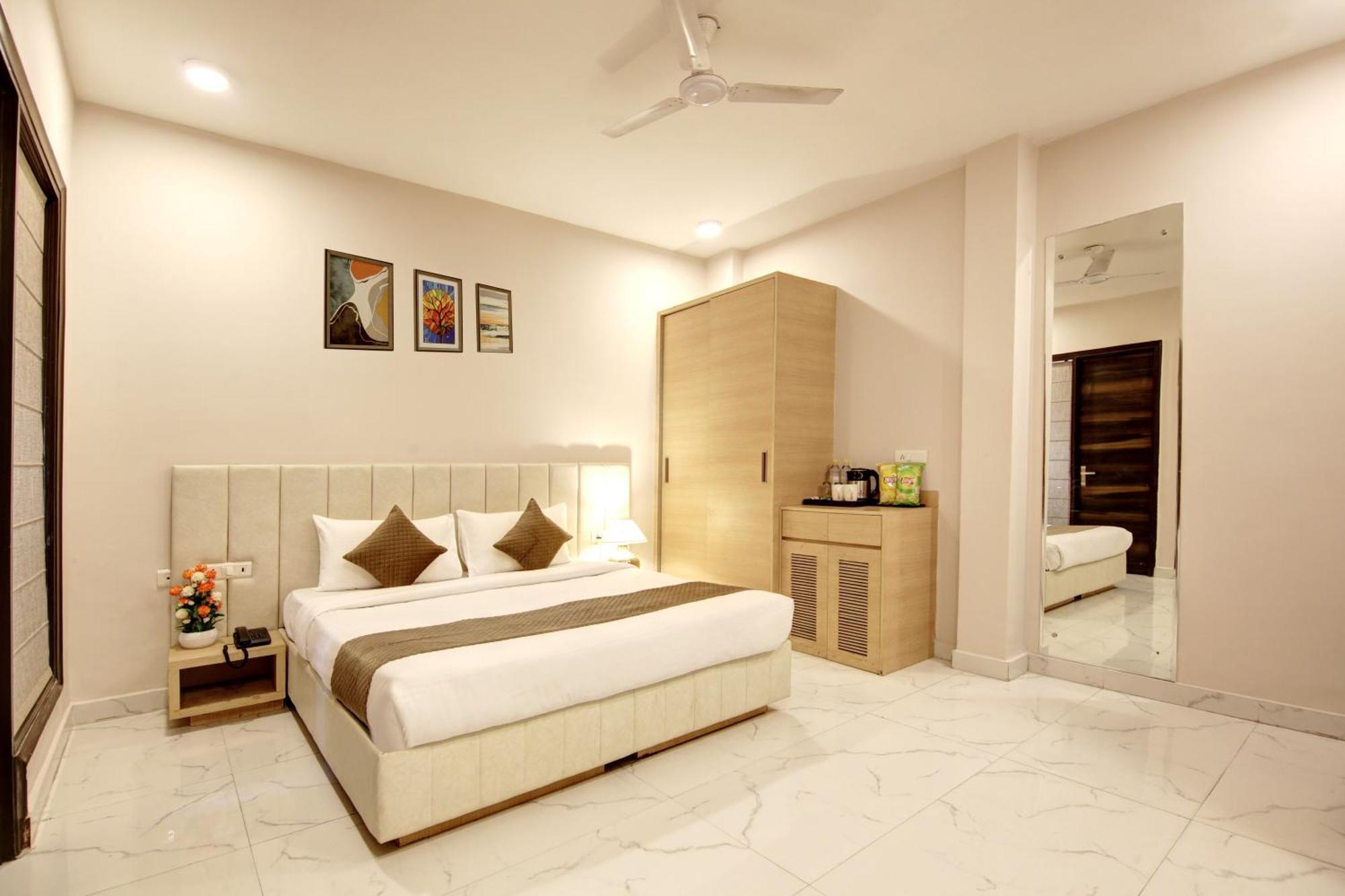 Limewood Stay - Fortis Hospital Gurgaon Esterno foto
