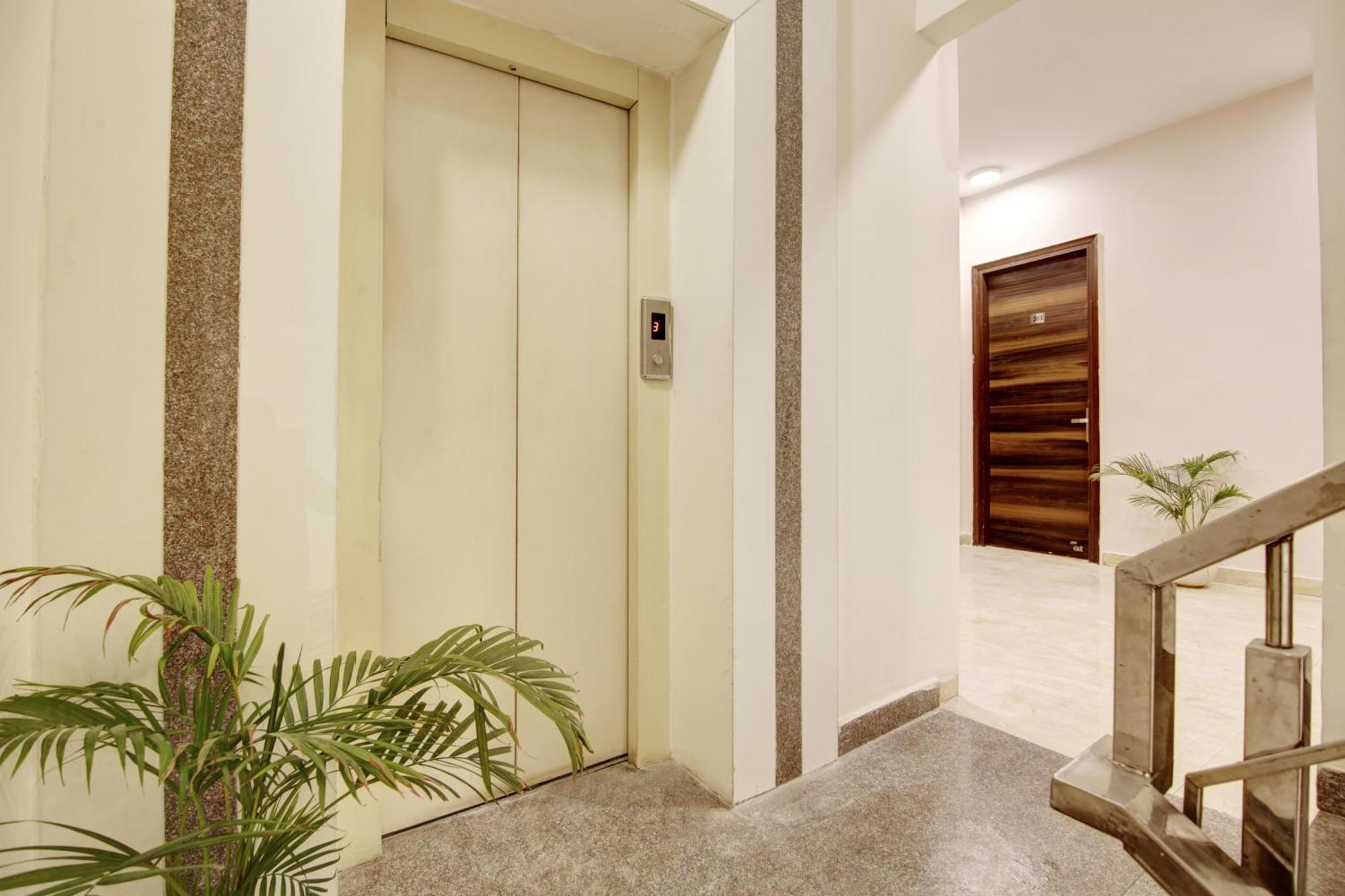 Limewood Stay - Fortis Hospital Gurgaon Esterno foto