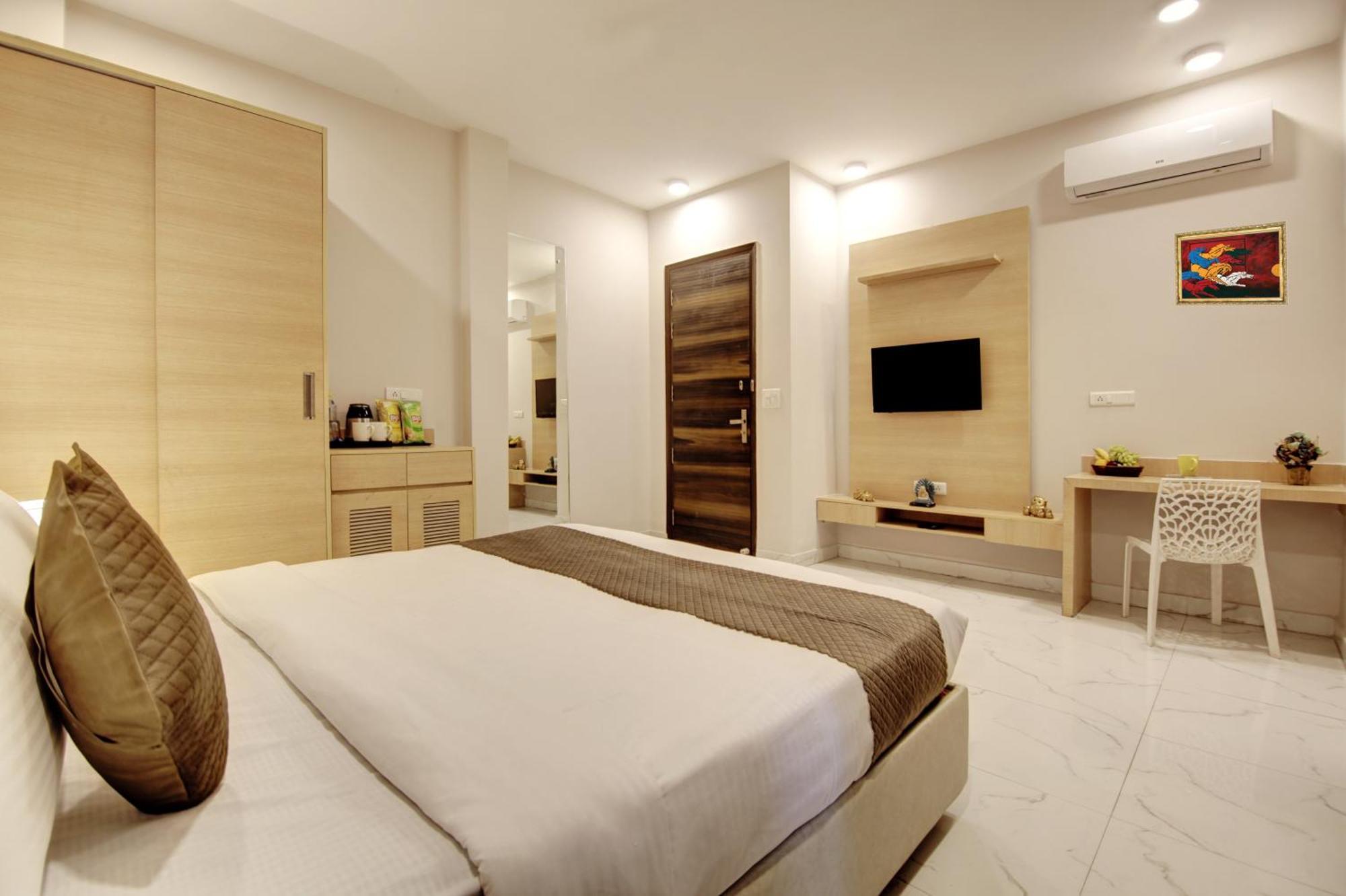 Limewood Stay - Fortis Hospital Gurgaon Esterno foto
